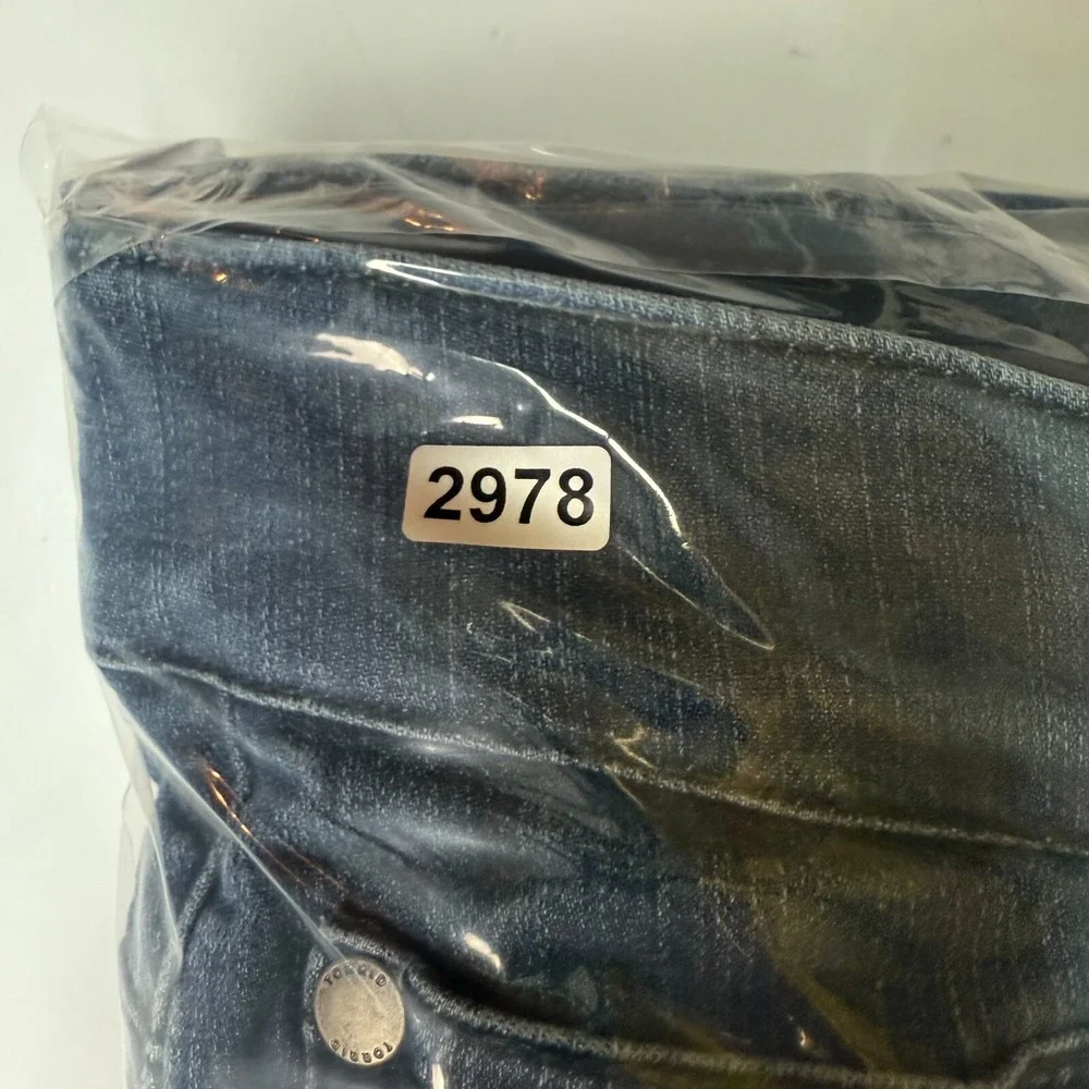 Torrid Jeans‎ Womens 26S Short Blue Bombshell Skinny Slimming Panel High Rise